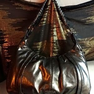 LADIES!!! DOWN RIGHT STUNNING JENNIFER LOPEZ SHOULDER PURSE LARGE GOLD